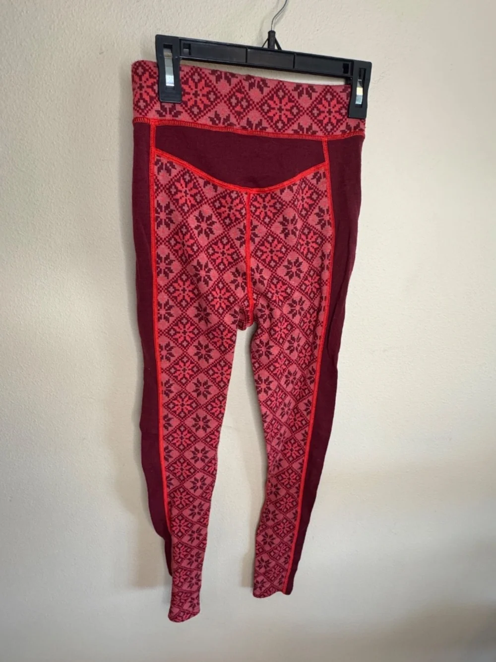 Kari Traa Rose Base Layer Set - 100% Merino Wool - Rouge Red. XS - Picture 13 of 15